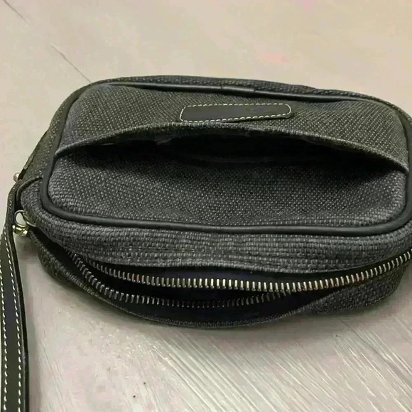 Dooney and Bourke mini purse - Picture 7 of 7